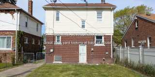 3BR Colonial - Hardwoods/Decorative Fireplace - Detroit - 48204 Gallery 12