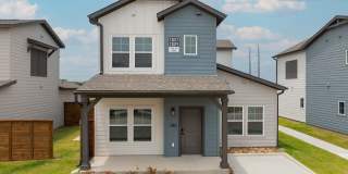 Collection Hunter Crossroads Townhomes Gallery 28