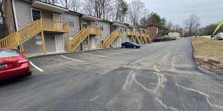 Newly Remodeled 1 Bedroom Apartment Gallery 2