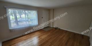 2 bedroom townhome, minutes from highway and Morton High School Gallery 1