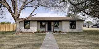 600 E Broadway St Gallery 1