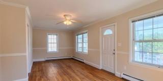 142 E Meadow Rd Gallery 15