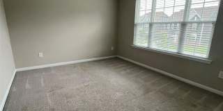 601 Deep River Way Gallery 17