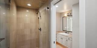 Elegant Los Altos Townhouse Near Redwood Grove & Shoup Park Gallery 20