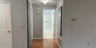 Nice 2 Bedroom 1 Bathroom Duplex-Grants Pass Gallery 11