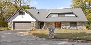 8610 Meadowood Circle Gallery 1