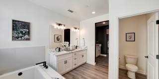 131 N Un St Gallery 39