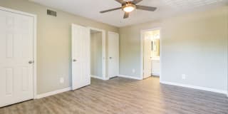 Stone Creek Gallery 48