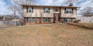 Knoxville 37912 - Coming Soon - 3 bedroom, 2.5 bath home - Contact Tom Parry (865) 607-3649 Knoxville 37912 - Coming Soon - 3 bedroom, 2.5 bath home - Contact Tom Parry (865) 607-3649 Gallery 1