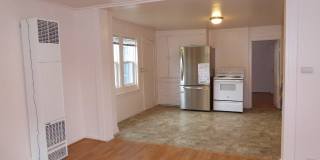 Charming 1 Bed 1 Bath Home in Ballard Gallery 6