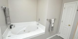 70 ROOSEVELT Boulevard Gallery 14