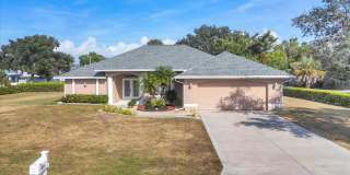 Annual Pool Home for Rent in Englewood Gallery 1