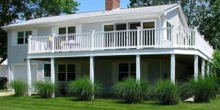 10 Burbank Avenue Gallery 1