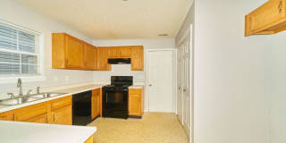 8133 Maple Stream Lane Gallery 8