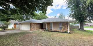 200 Lochwood Cir Gallery 2