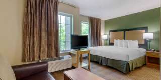 Atlanta - Marietta - Powers Ferry Rd. Gallery 9