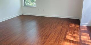 13613 SIR THOMAS Way Gallery 10