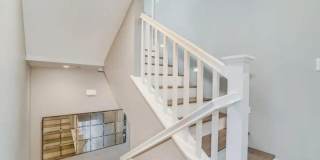 710 E Avenue Gallery 29