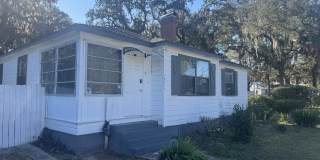 8017 Oakwood St #room Rental Gallery 2