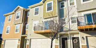 2 Bedroom 2.5 Bath 2 car garage Townhome in Ankeny Gallery 1