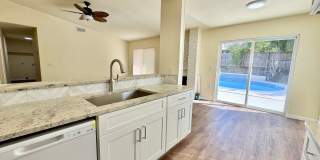 *MOVE IN SPECIAL* Beautiful 3-Bedroom/ 2 Bath REMODELED Home! Gallery 11