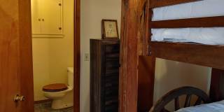 Fully Furnished Executive Sander's Beach Rental Gallery 11