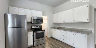 1421 Oakshade Avenue Gallery 1
