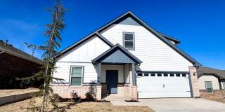 Stunningly Large 4 Bedroom 3 Bathroom 2 Car Garage Home in Oakdale School District (Neighborhood Park) Gallery 1