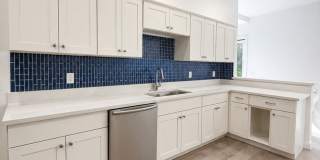 918 Keith Ln  - 5 Bed 5 Baths fully remodeled house in central location. Gallery 5