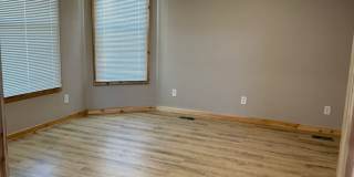 4 Bed, 1.5 Bath House - 818 3rd Ave N. Gallery 1