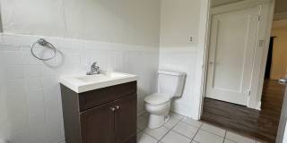 Large centrally located unit with shared yard Large centrally located unit with shared yard Gallery 20