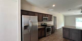 Four Bedroom Home on Belfort Rd. Gallery 5