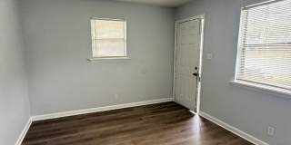 1502 Chapel Hill Road - B Gallery 3