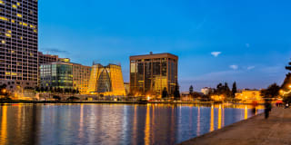 Modera Jack London Square Gallery 37