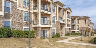 Riverside Villas Apartments Gallery 2