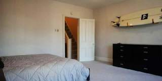 Stunning 4-Bedroom Townhouse in the Heart of Manayunk! Available NOW! Gallery 16