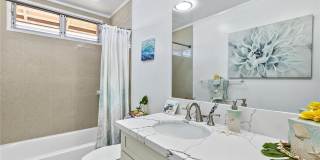 98-1394 Nola Street Gallery 13