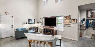 FOR LEASE!! Gallery 5