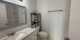 1137 NW 123rd Court Gallery 9