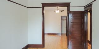 3637-39 N Paulina Gallery 16
