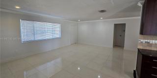 9110 NW 24th Pl Gallery 9