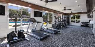 Lenox West Luxury Apartments Gallery 17