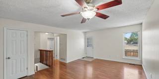 Welcome Home to Your New Arvada Home....  with fantastic outdoor space! Available NOW!! Gallery 4