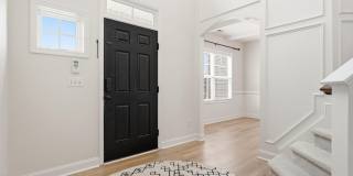 114 Sandy Springs Road Gallery 7