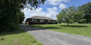 FOR LEASE- 2 BED DUPLEX IN LEBANON! Gallery 1