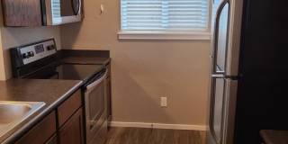 2207 Strand Gallery 3