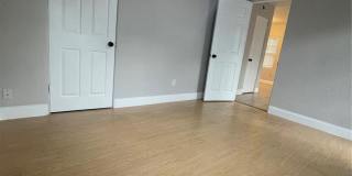 727 1/2 EDGEWATER DRIVE Gallery 20