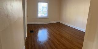 1943 N. 24th Place, Milwaukee - 3 Bedroom House Gallery 5