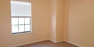 Room in 3 Bedroom Townhome at Falcon Rest Cir Room in 3 Bedroom Townhome at Falcon Rest Cir Gallery 8