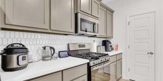 1409 Xavier Avenue Gallery 9